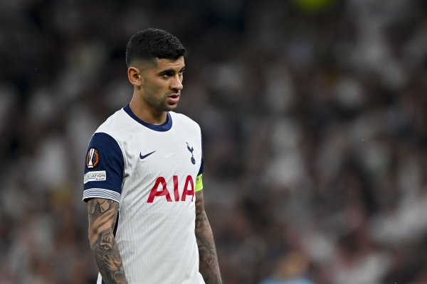 记者：罗梅罗本赛季英超累计领到5张黄牌，将缺席本轮对富勒姆